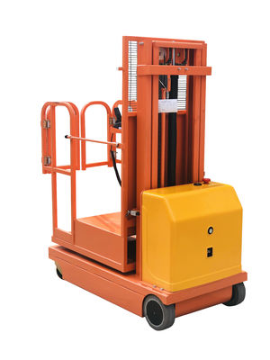 2.7 - 4.5m Self Propelled Warehouse Order Picker Safety Convenient To Operate